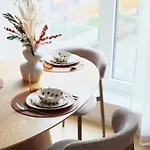 Apartment Kotzebue - Kalamaja Soft Sanctuary In The Heart Of Kalamaja